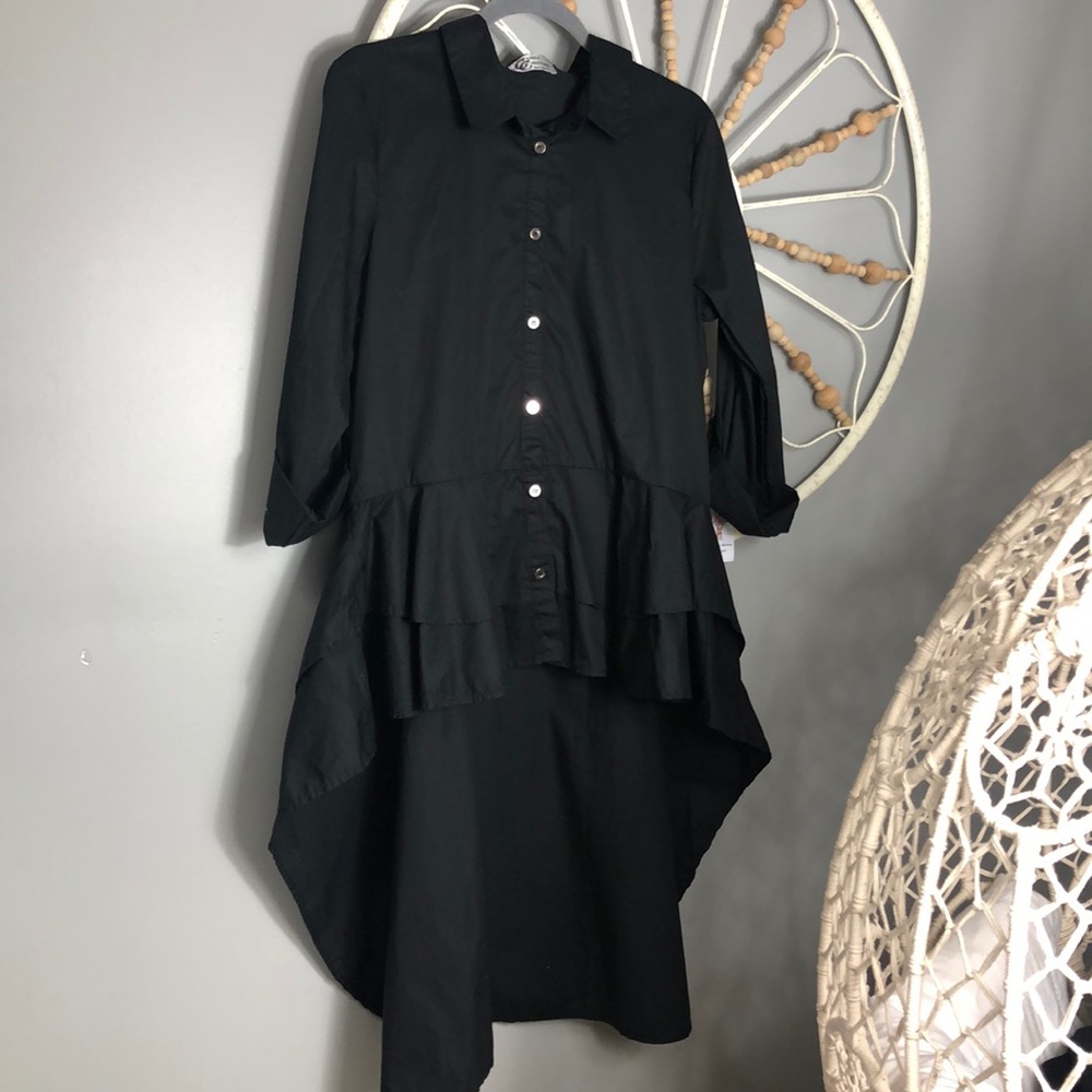 Black double ruffle hi/lo tunic
